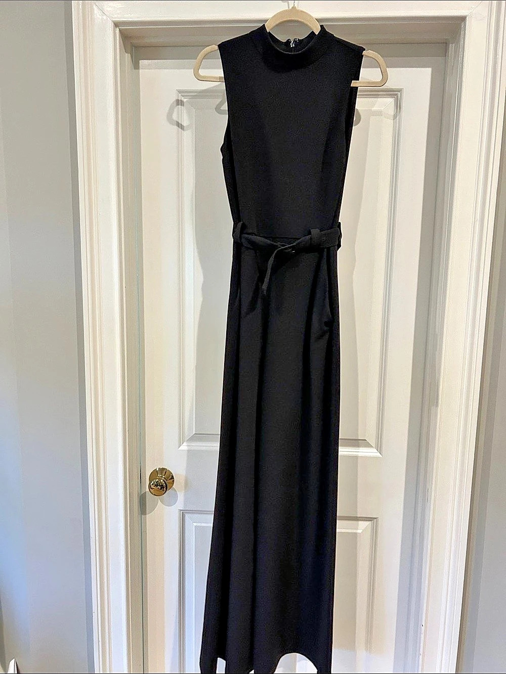 Express Black sleeveless Jumpsuit Size Medium Like New